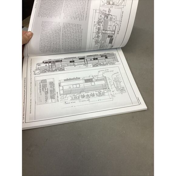Chesapeake & Ohio E7 and E8 Diesel Passenger Locomotives 1946-1971 by Dixon 2014 - Picture 3 of 10